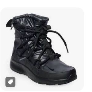 Nike Tajun Winter Boots